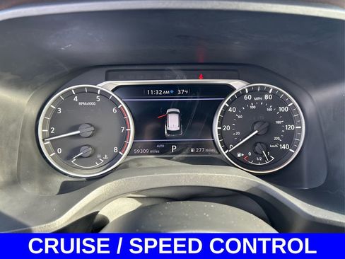 Used 2022 Nissan Rogue SV image 19