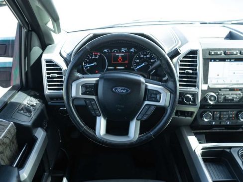 Used 2017 Ford F250 Lariat w/ Lariat Ultimate Package AWD/4WD image 16