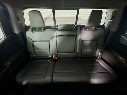 Used 2019 Chevrolet Silverado 1500 RST image 13