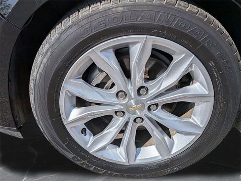 Used 2023 Chevrolet Malibu LT image 30