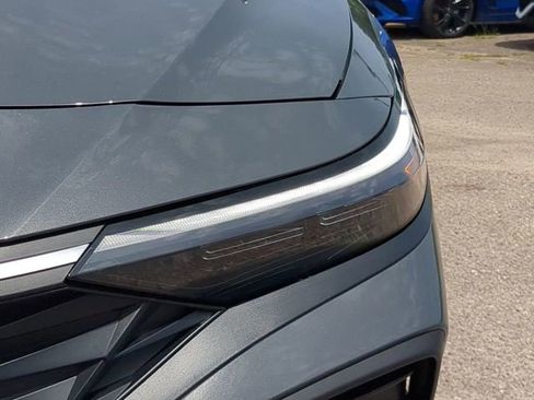 New 2026 Hyundai Elantra SE image 10