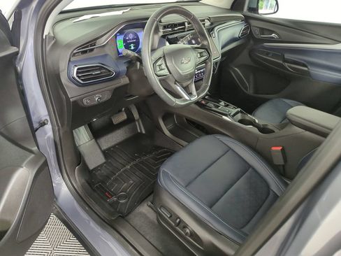 Used 2023 Chevrolet Bolt EUV Premier FWD image 10