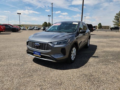 Certified 2024 Ford Escape Active image 3