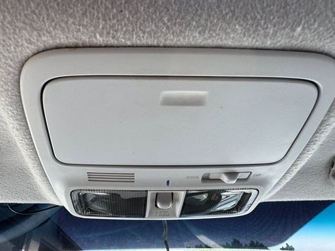 Used 2010 Subaru Forester 2.5XT Limited image 21