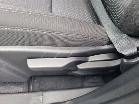 New 2027 Chevrolet Equinox LT FWD image 22