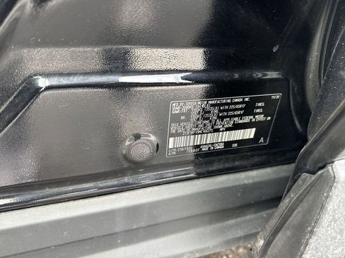 Used 2021 Toyota RAV4 LE image 28