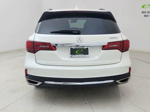 Used 2017 Acura MDX FWD w/ Advance Package image 5