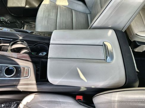 Used 2021 Cadillac Escalade ESV Sport w/ Driver Assist Tech Package image 15