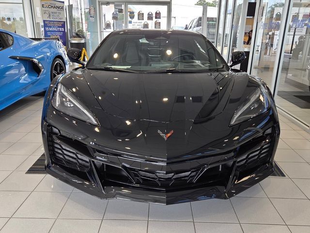 Used 2026 Chevrolet Corvette Z06 RWD image 2