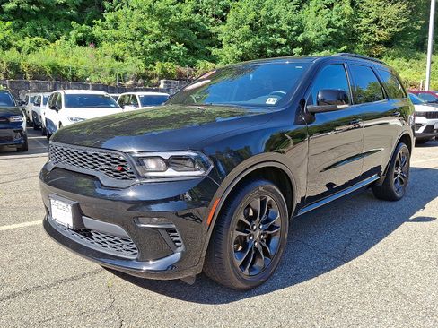 Certified 2021 Dodge Durango GT image 3