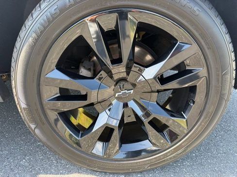 Used 2018 Chevrolet Tahoe LT AWD/4WD image 34