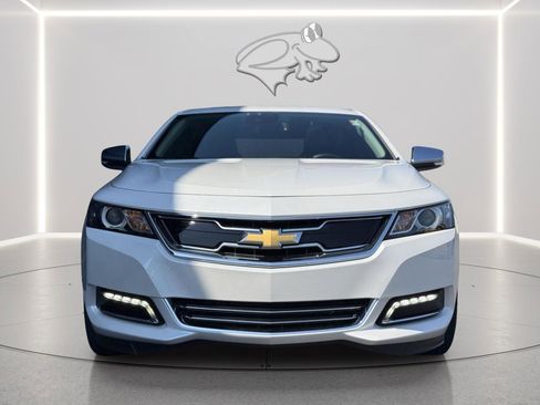 Used 2018 Chevrolet Impala Premier w/ Premier Confidence Package image 4