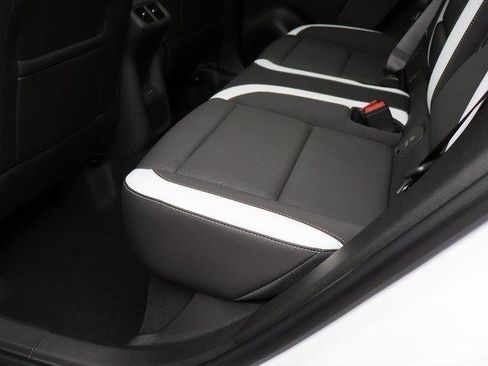 New 2025 Buick Envision Sport Touring image 15