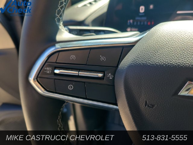 Used 2025 Chevrolet Traverse LT w/ Driver Confidence Package FWD image 17