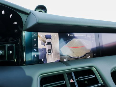 Certified 2025 Porsche Taycan image 19