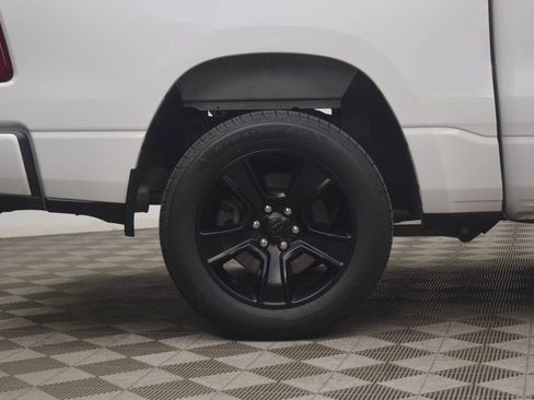 Used 2023 RAM 1500 Big Horn AWD/4WD image 34