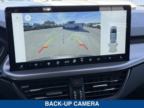New 2026 Ford Escape SE FWD image 31