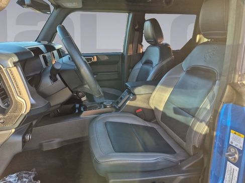 Used 2023 Ford Bronco Outer Banks image 10