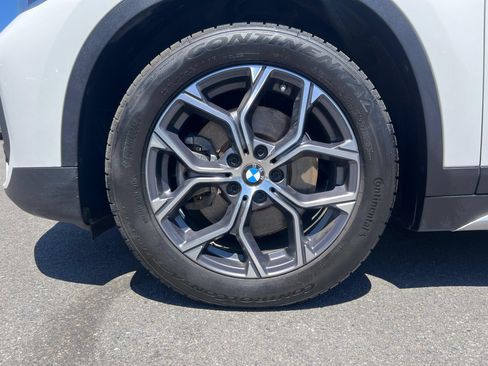 Used 2020 BMW X1 xDrive28i AWD/4WD image 9
