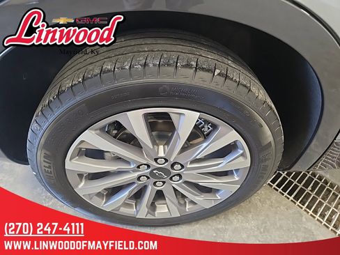 Used 2024 Chevrolet Blazer Premier image 8