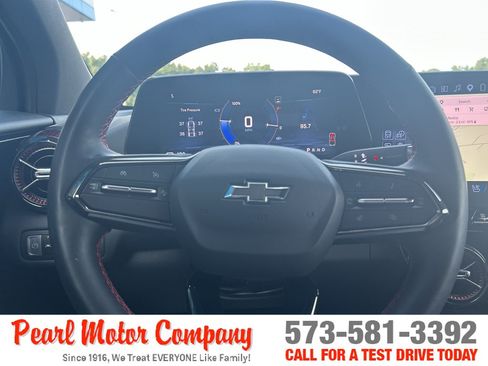 Used 2024 Chevrolet Blazer EV RS RWD image 13