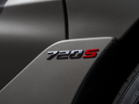 Used 2020 McLaren 720S Performance image 26