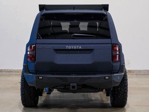 Used 2025 Toyota Land Cruiser image 18