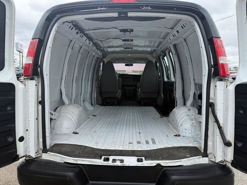 Used 2019 GMC Savana 2500 w/ Communications Package RWD image 11