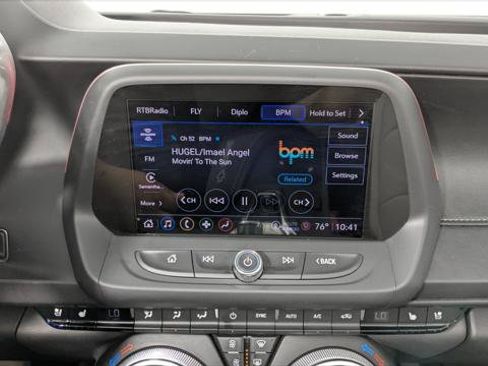 Used 2022 Chevrolet Camaro SS RWD image 27