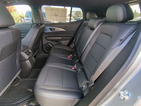 Used 2026 Chevrolet Equinox EV LT image 26