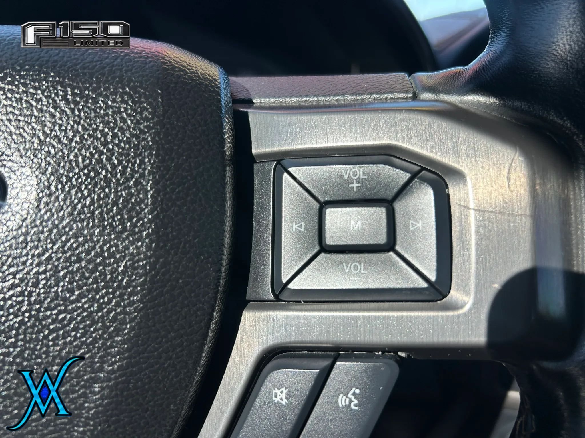 Used 2017 Ford F150 Limited AWD/4WD image 37