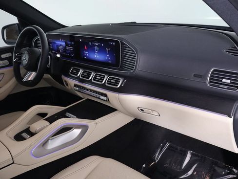 Certified 2024 Mercedes-Benz GLS 450 4MATIC w/ AMG Line Exterior image 9