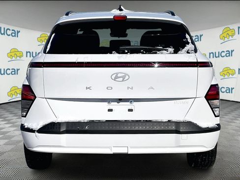 Used 2024 Hyundai Kona SEL image 5