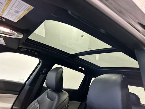 New 2026 Jeep Compass Limited w/ Sun, Sound & Navigation Group image 29