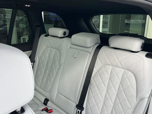 New 2026 BMW X5 sDrive40i image 32