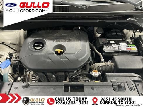 Used 2017 Kia Soul + FWD image 29