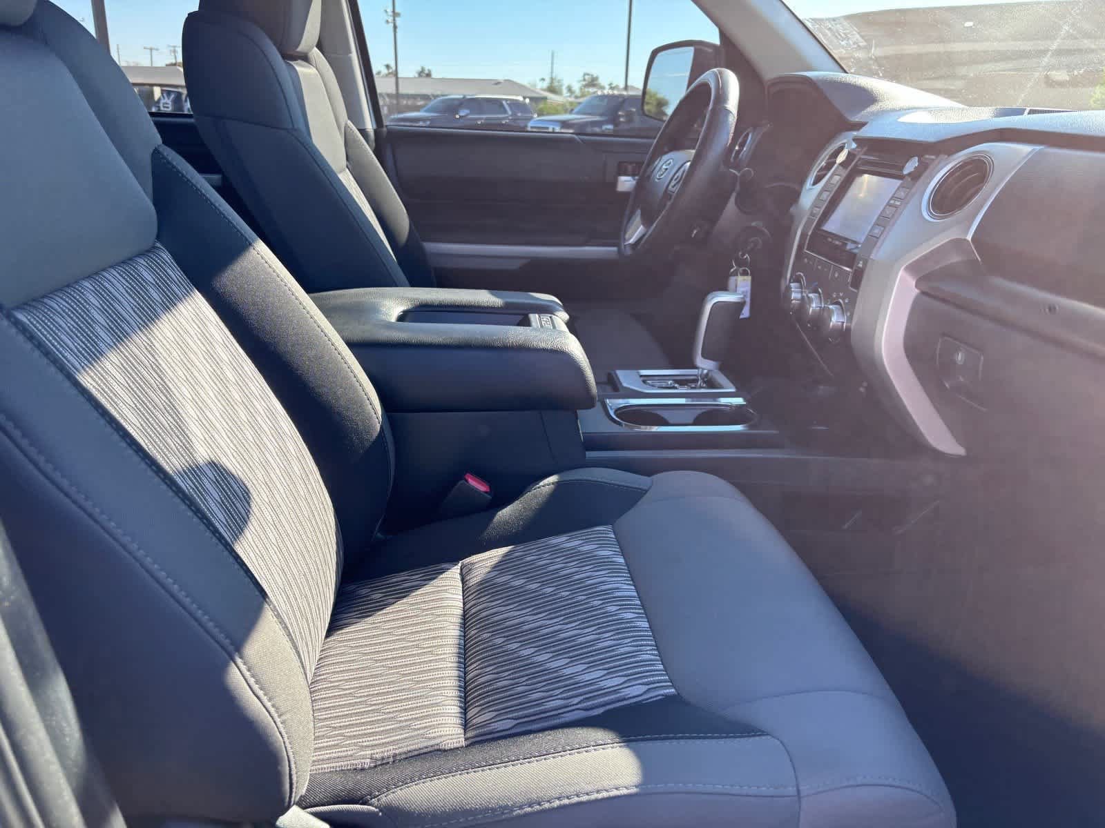 Used 2018 Toyota Tundra SR5 w/ SR5 Upgrade Package RWD image 9