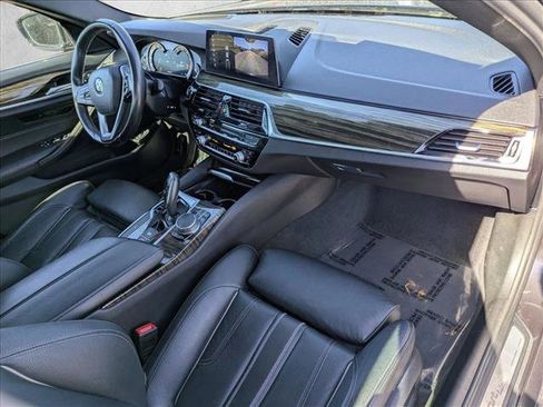 Used 2018 BMW 530i image 23