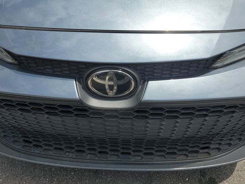 Used 2022 Toyota Corolla LE FWD image 5
