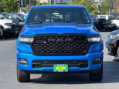 New 2026 RAM 1500 4x4 Crew Cab image 9