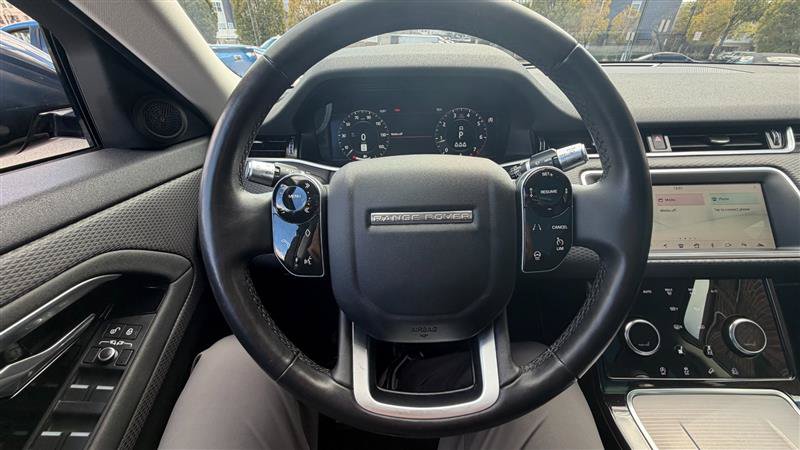 Used 2020 Land Rover Range Rover Evoque S AWD/4WD image 34
