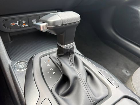 New 2026 Kia K4 FWD image 18