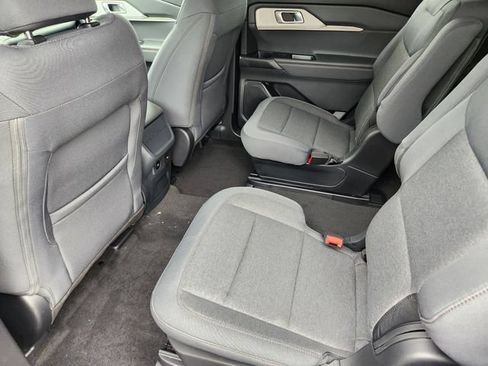 New 2026 Ford Explorer Active RWD image 29
