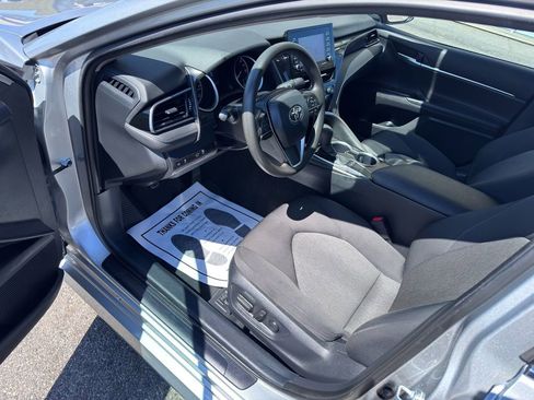 Used 2024 Toyota Camry LE image 13