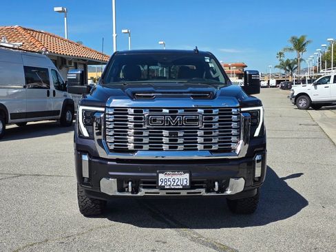 Used 2024 GMC Sierra 2500 Denali w/ Denali Reserve Package image 2
