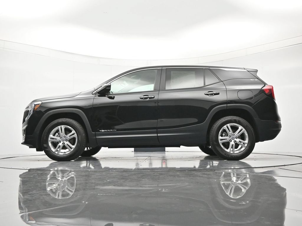 Certified 2024 GMC Terrain SLE AWD/4WD image 43