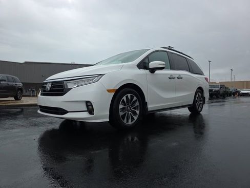 Used 2021 Honda Odyssey EX-L image 3