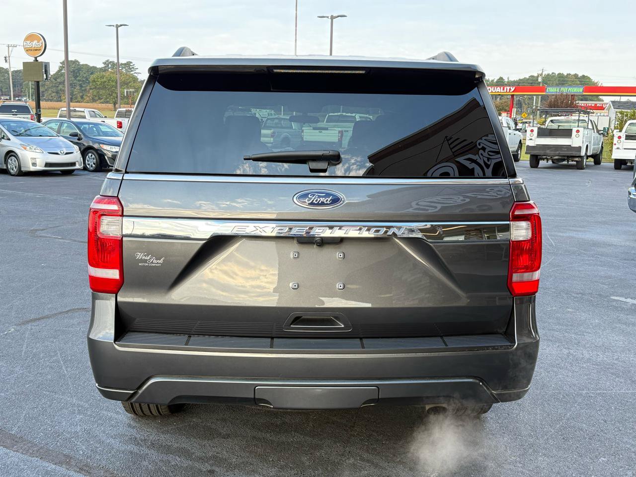 Used 2020 Ford Expedition XL AWD/4WD image 4