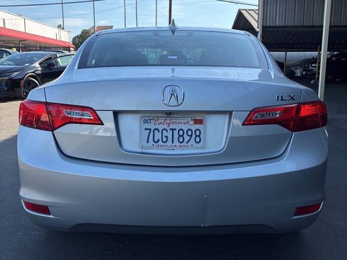 Used 2014 Acura ILX FWD image 3