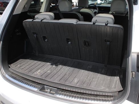 Used 2024 Kia Telluride SX AWD/4WD image 8